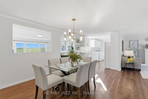 Photo 16 at 15 Bluffs Road, Bowmanville, Clarington