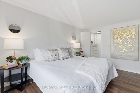 Photo 26 at 15 Bluffs Road, Bowmanville, Clarington