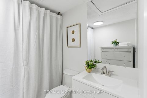 Photo 27 at 15 Bluffs Road, Bowmanville, Clarington