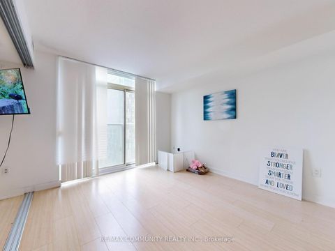 Photo 10 at 2210 - 85 Queens Wharf Road, Waterfront Communities C1, Toronto