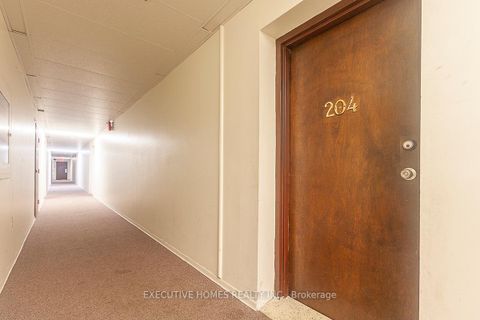 Photo 3 at 204 - 1690 Victoria Park Avenue, Victoria Village, Toronto