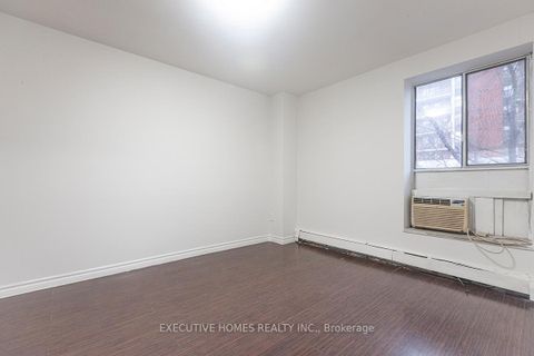 Photo 12 at 204 - 1690 Victoria Park Avenue, Victoria Village, Toronto