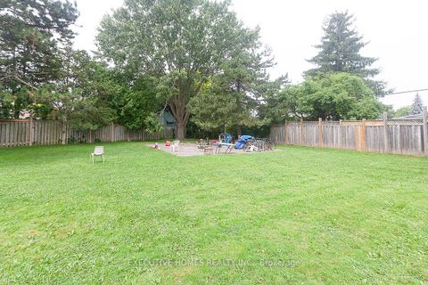 Photo 27 at 204 - 1690 Victoria Park Avenue, Victoria Village, Toronto