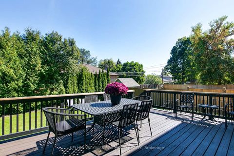 Photo 19 at 7 Maydolph Road, City Centre West, Toronto