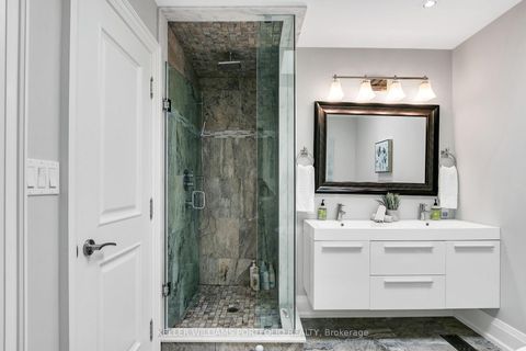 Photo 34 at 7 Maydolph Road, City Centre West, Toronto