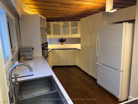 Photo 4 at 128 Brule Trail, Pottageville, King