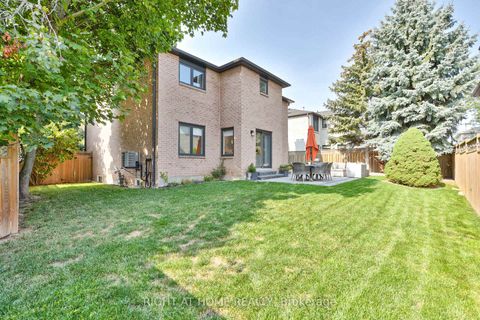 Photo 41 at 1517 Queensbury Crescent, CP College Park, Oakville