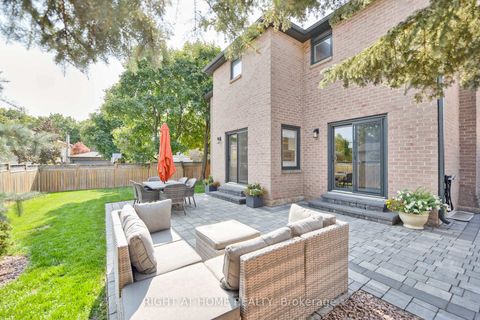 Photo 43 at 1517 Queensbury Crescent, CP College Park, Oakville