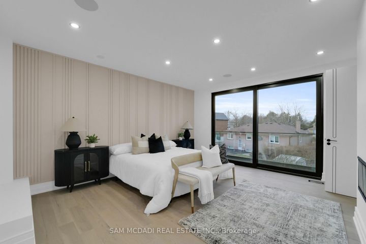 Photo 23 at 468 Saville Crescent, WO West, Oakville