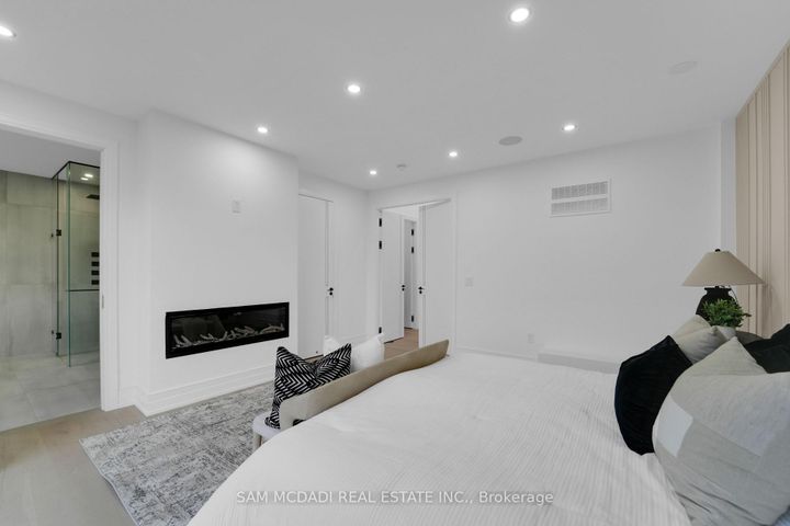 Photo 25 at 468 Saville Crescent, WO West, Oakville