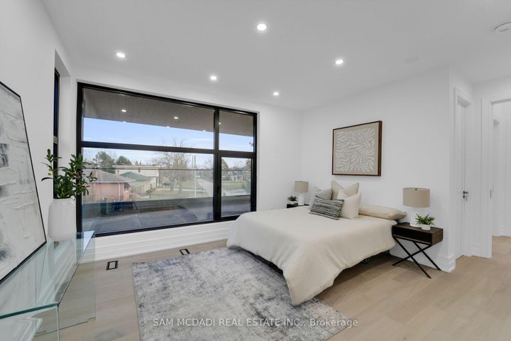 Photo 29 at 468 Saville Crescent, WO West, Oakville