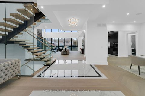 Photo 4 at 468 Saville Crescent, WO West, Oakville