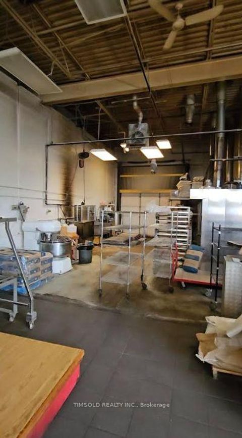 Photo 3 at 14 - 501 Passmore Avenue, Milliken, Toronto