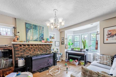 Photo 6 at 111 Alberta Avenue, Wychwood, Toronto