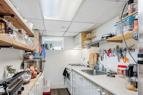 Photo 21 at 111 Alberta Avenue, Wychwood, Toronto