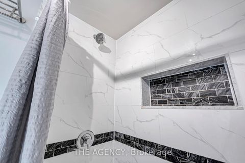 Photo 26 at 1211 - 397 Front Street W, Waterfront Communities C1, Toronto