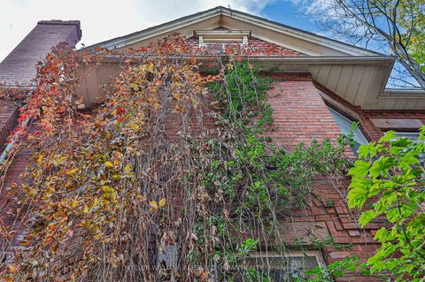 Photo 4 at 32 Leopold Street, South Parkdale, Toronto