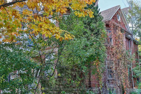 Photo 6 at 32 Leopold Street, South Parkdale, Toronto