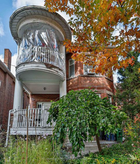 Photo 9 at 32 Leopold Street, South Parkdale, Toronto