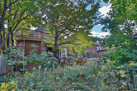 Photo 28 at 32 Leopold Street, South Parkdale, Toronto