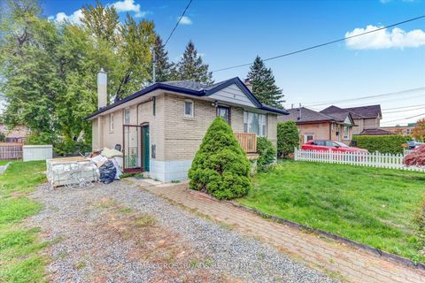 Photo 3 at 9 Euclid Avenue, Highland Creek, Toronto