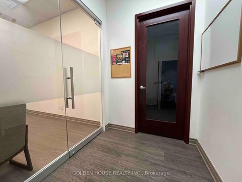 Photo 5 at 606 - 4789 Yonge Street, Willowdale East, Toronto