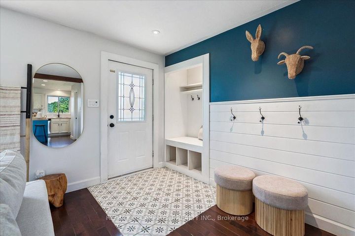 Photo 3 at 6550 Sinclairville Road, Rural Glanbrook, Hamilton