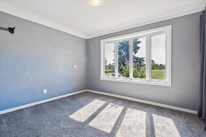 Photo 17 at 6550 Sinclairville Road, Rural Glanbrook, Hamilton