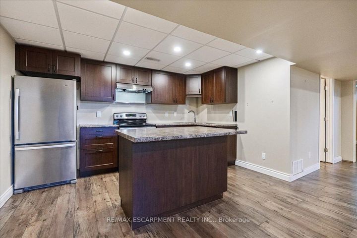 Photo 19 at 6550 Sinclairville Road, Rural Glanbrook, Hamilton