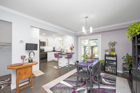 Photo 9 at 163 Ross Lane, RO River Oaks, Oakville