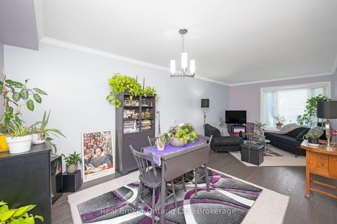 Photo 11 at 163 Ross Lane, RO River Oaks, Oakville