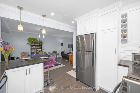 Photo 15 at 163 Ross Lane, RO River Oaks, Oakville