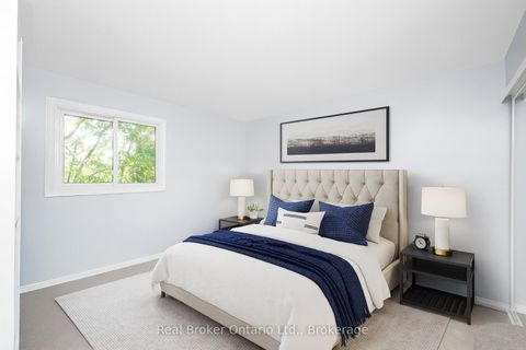 Photo 19 at 163 Ross Lane, RO River Oaks, Oakville