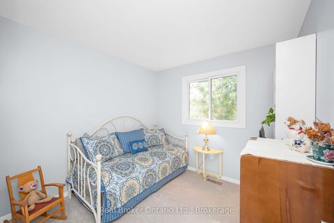 Photo 20 at 163 Ross Lane, RO River Oaks, Oakville