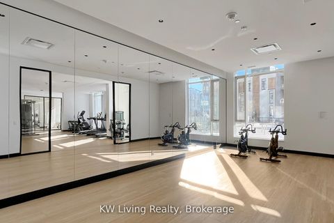 Photo 17 at 218 - 6 David Eyer Road, Rural Richmond Hill, Richmond Hill