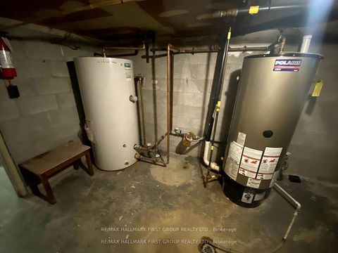 Photo 6 at 11 Fairbanks Street, Central, Oshawa