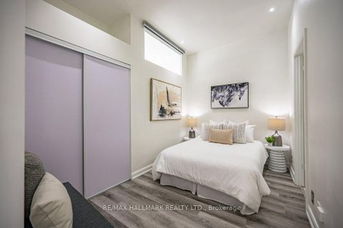 Photo 5 at 216 - 700 King Street W, Niagara, Toronto