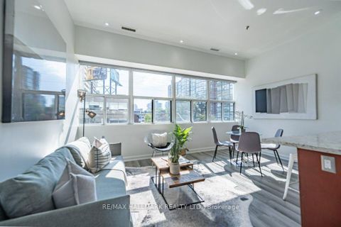 Photo 10 at 216 - 700 King Street W, Niagara, Toronto