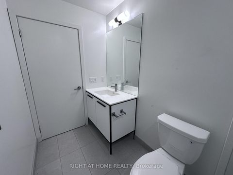 Photo 17 at 015 - 185 Deerfield Road, Central Newmarket, Newmarket