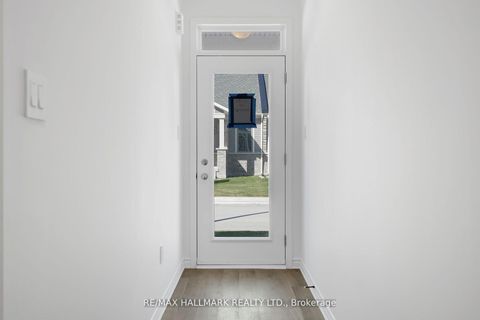 Photo 4 at 701 Sargeant Place, Rural Innisfil, Innisfil