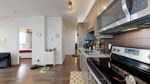 Photo 13 at 1611 - 9205 Yonge Street, Langstaff, Richmond Hill