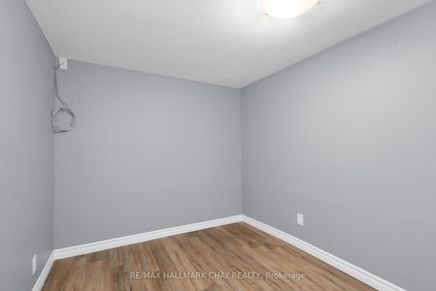 Photo 17 at 61 Corbett Drive, Grove East, Barrie