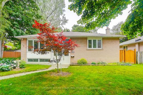 Photo 1 at 55 Three Valleys Drive, Donalda, Toronto