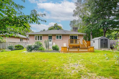 Photo 4 at 55 Three Valleys Drive, Donalda, Toronto