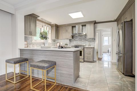 Photo 21 at 55 Three Valleys Drive, Donalda, Toronto