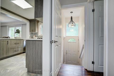 Photo 36 at 55 Three Valleys Drive, Donalda, Toronto