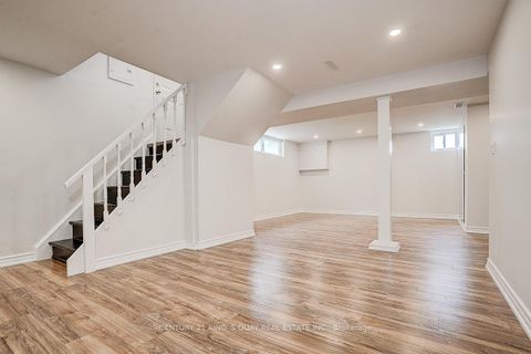 Photo 38 at 55 Three Valleys Drive, Donalda, Toronto