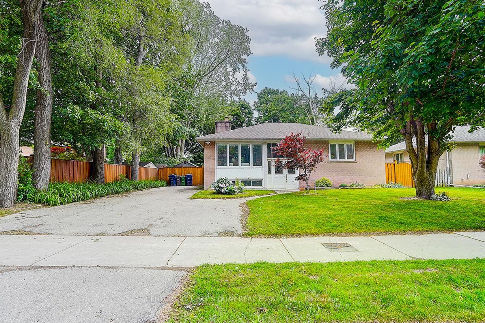 55 Three Valleys Drive, Donalda, Toronto 