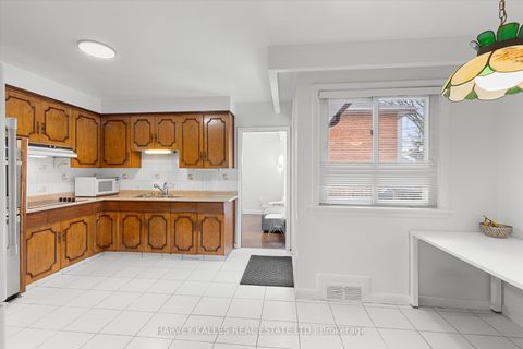 Photo 5 at 118 Palm Drive, Clanton Park, Toronto