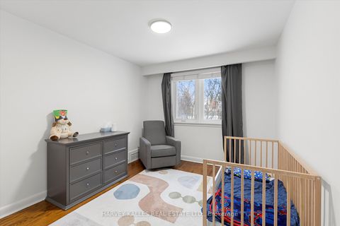 Photo 14 at 118 Palm Drive, Clanton Park, Toronto